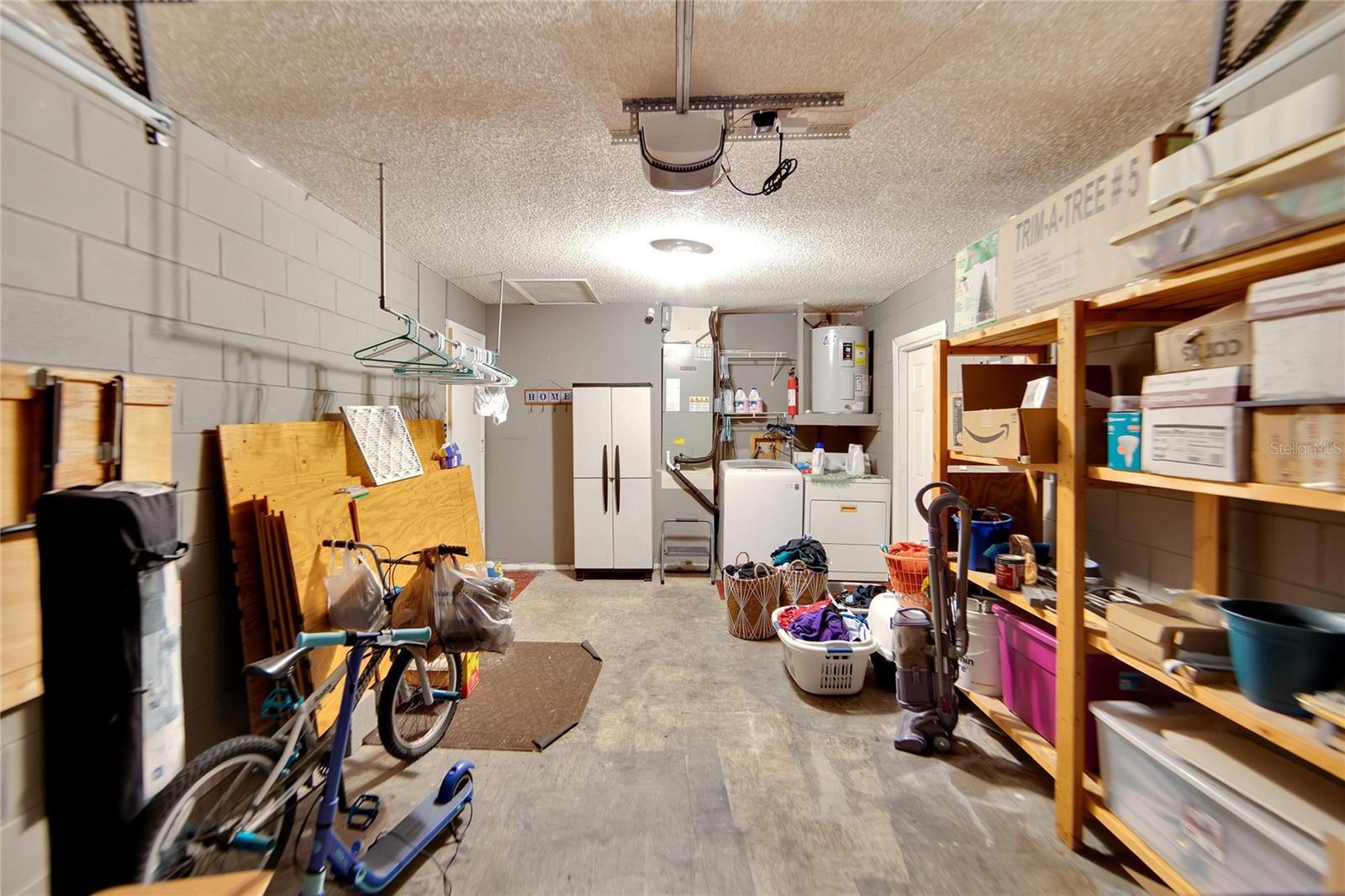 garage/Laundry