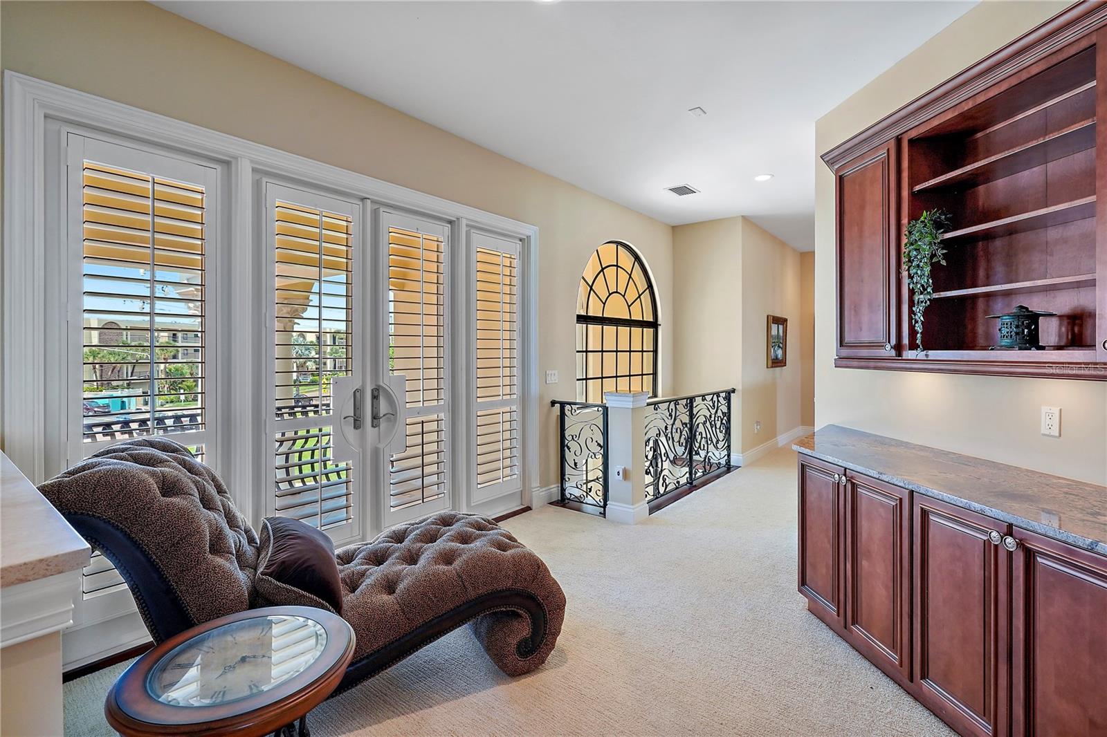 Loft with Built In Desk and Shelves3341 Gulf Blvd, Belleair Beach, FL