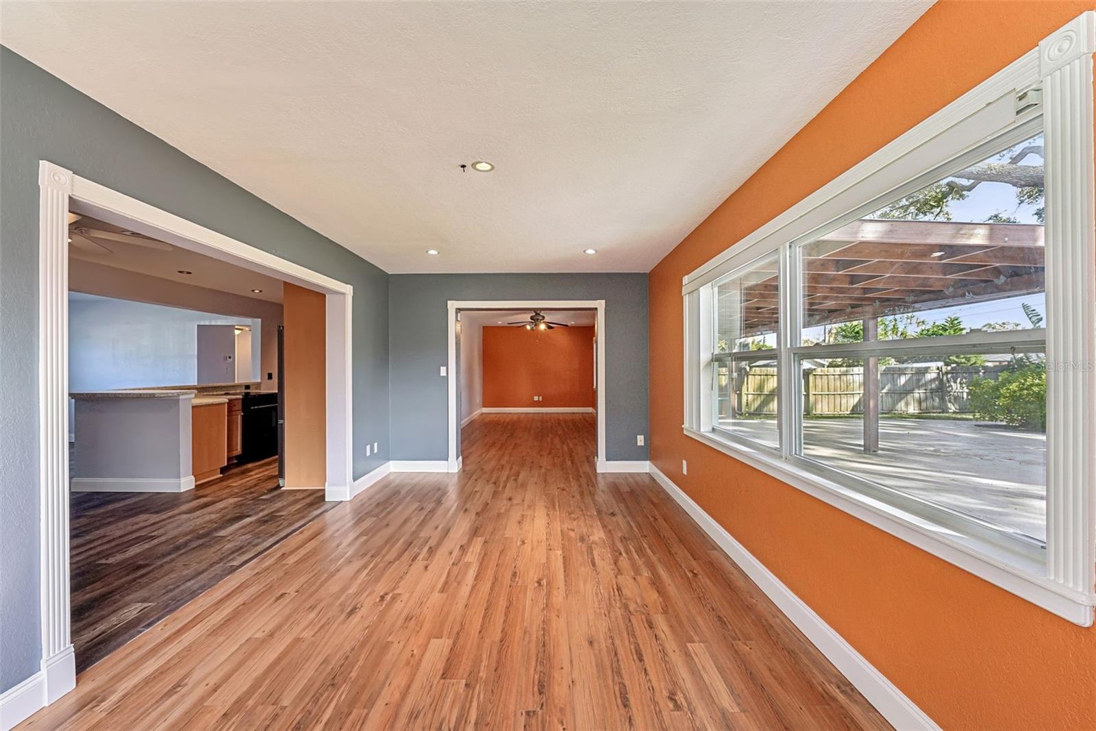 Dining Room and Bonus room access