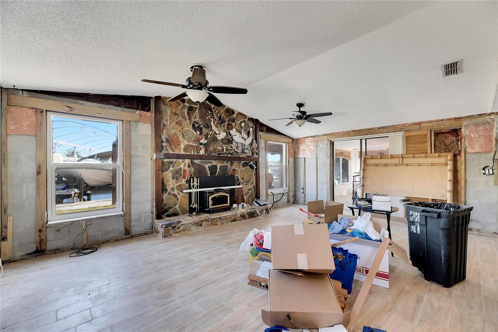 Dining Room / Living Room