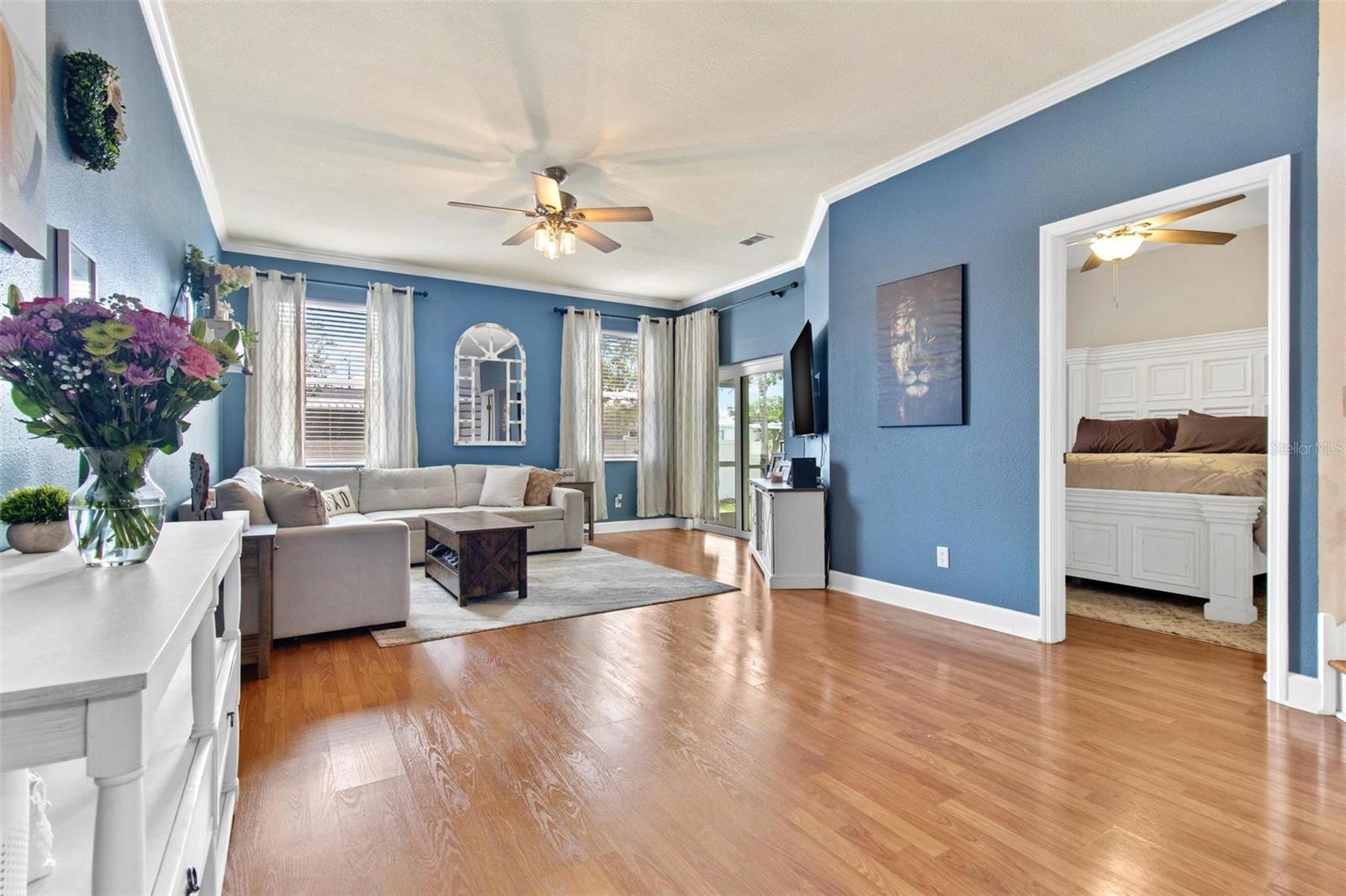 Dining Area/Living room