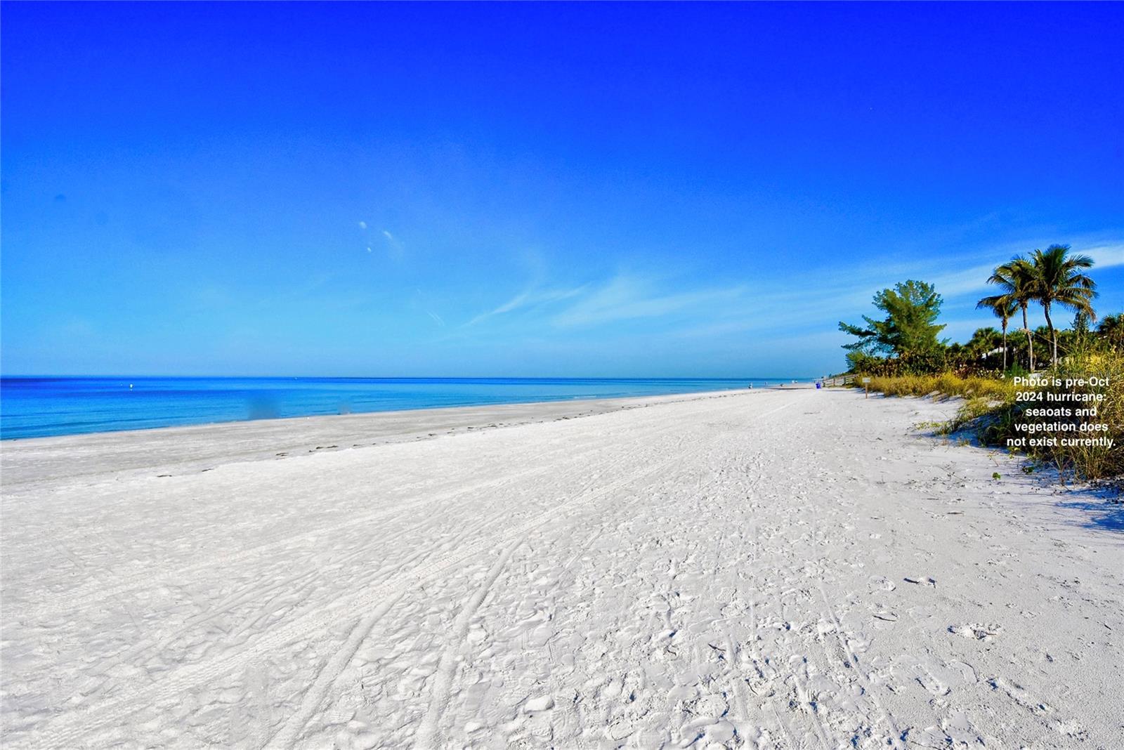 Wide soft pale sands of Indian Rocks Beach