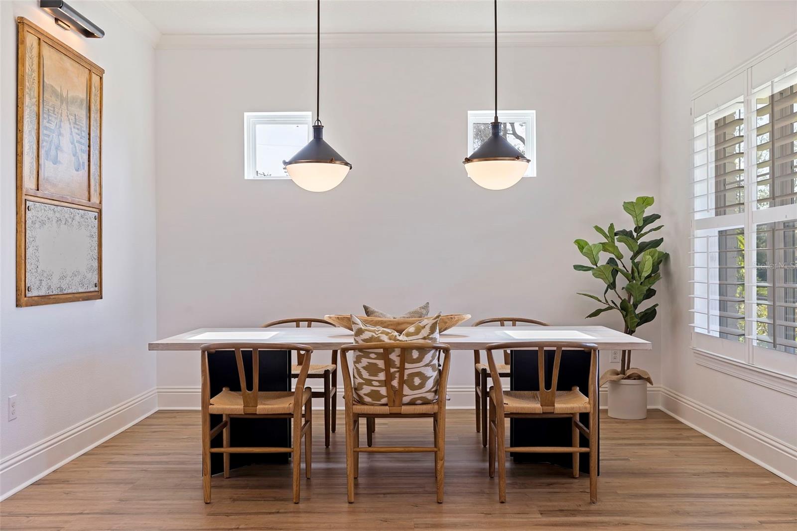 Chic dining room.