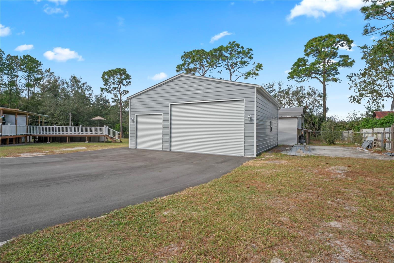 Detached Garage