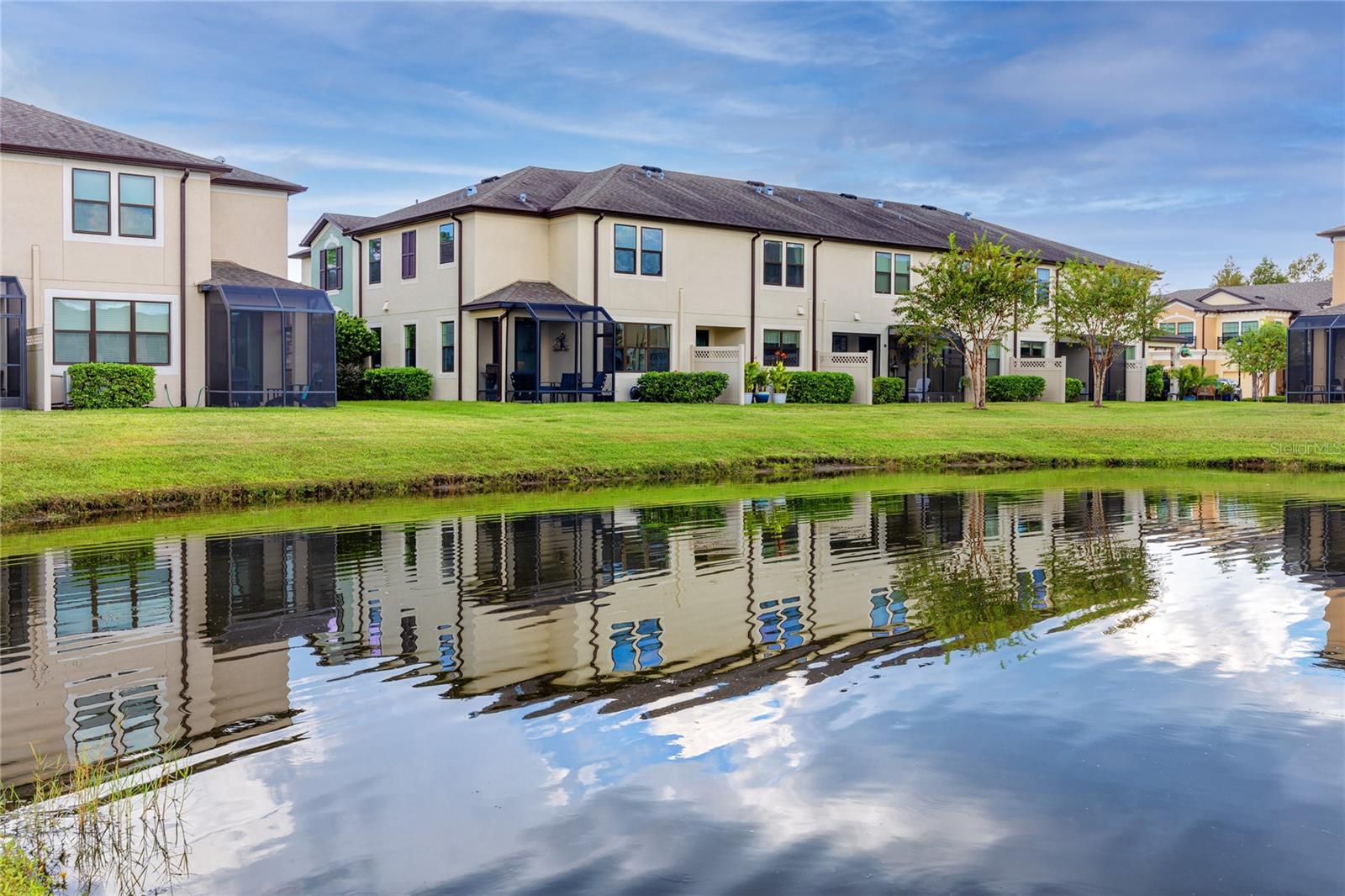 Pond Creates Mesmerizing Reflections