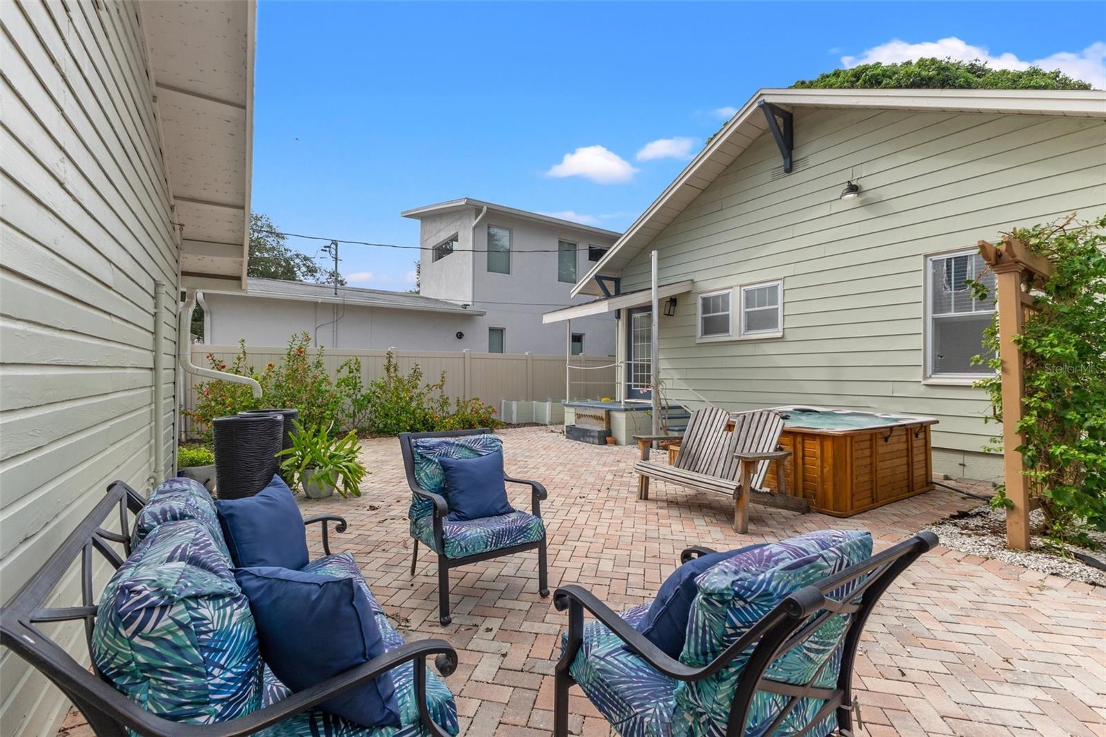 Outdoor Paved Patio