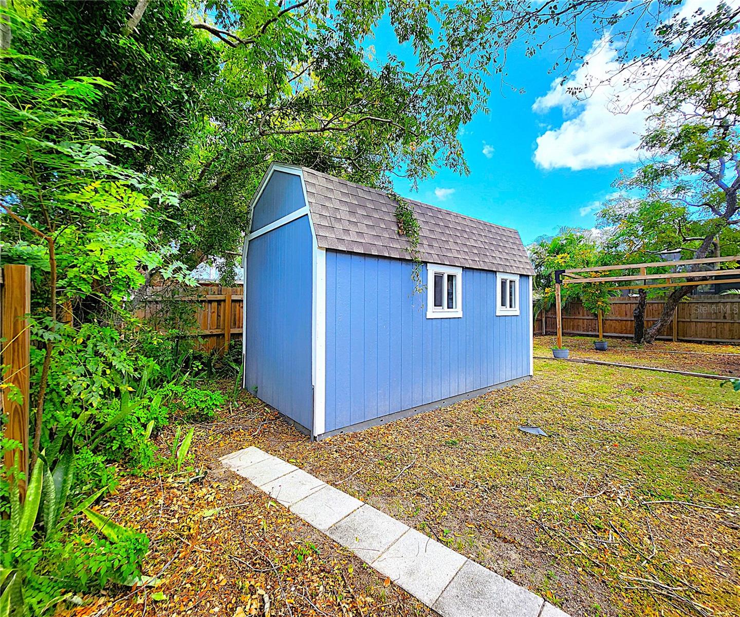 Storage [Tuff] Shed #2. Fully fenced property. Fence installed new in 2022