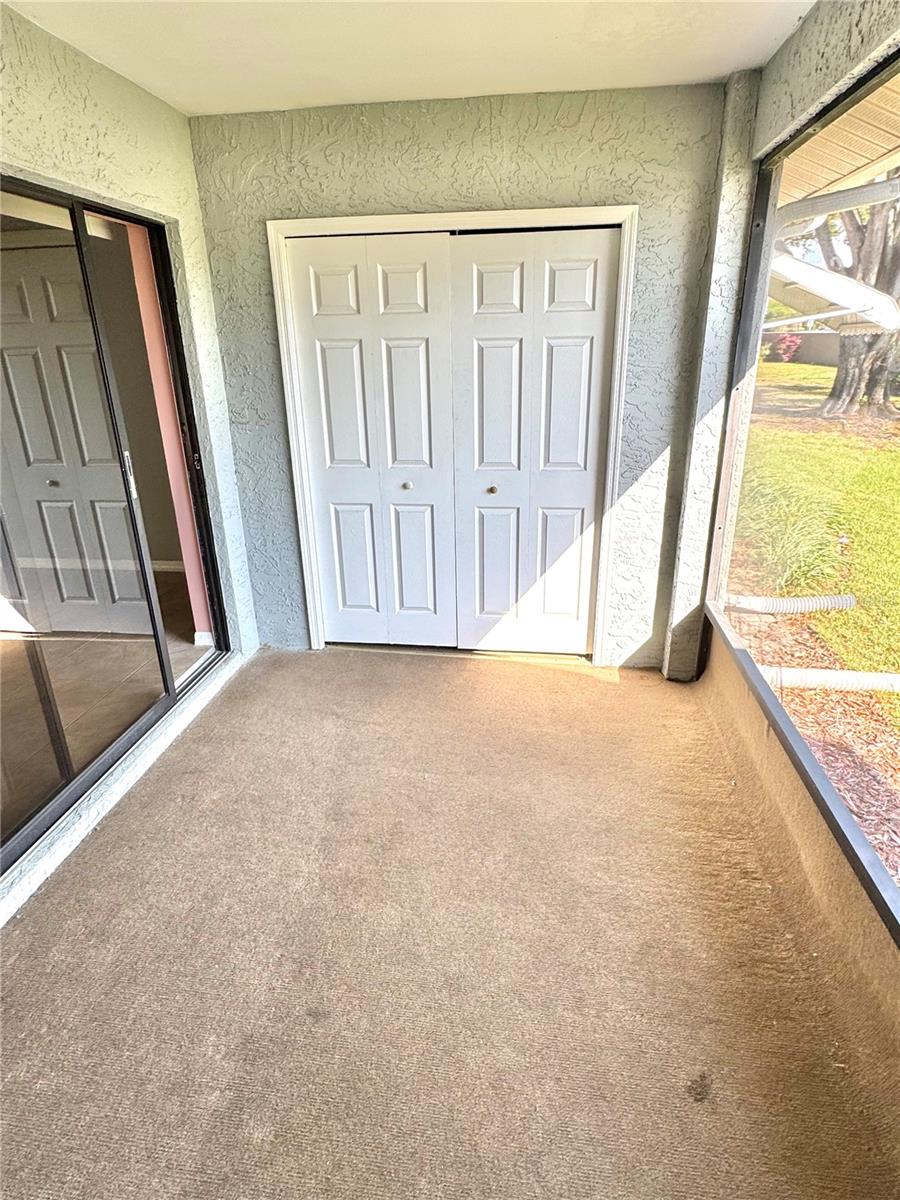 Rear screened lanai with utility closet