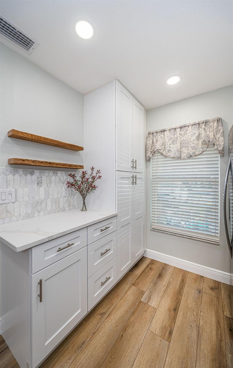 Marble Backsplash in Kitchen