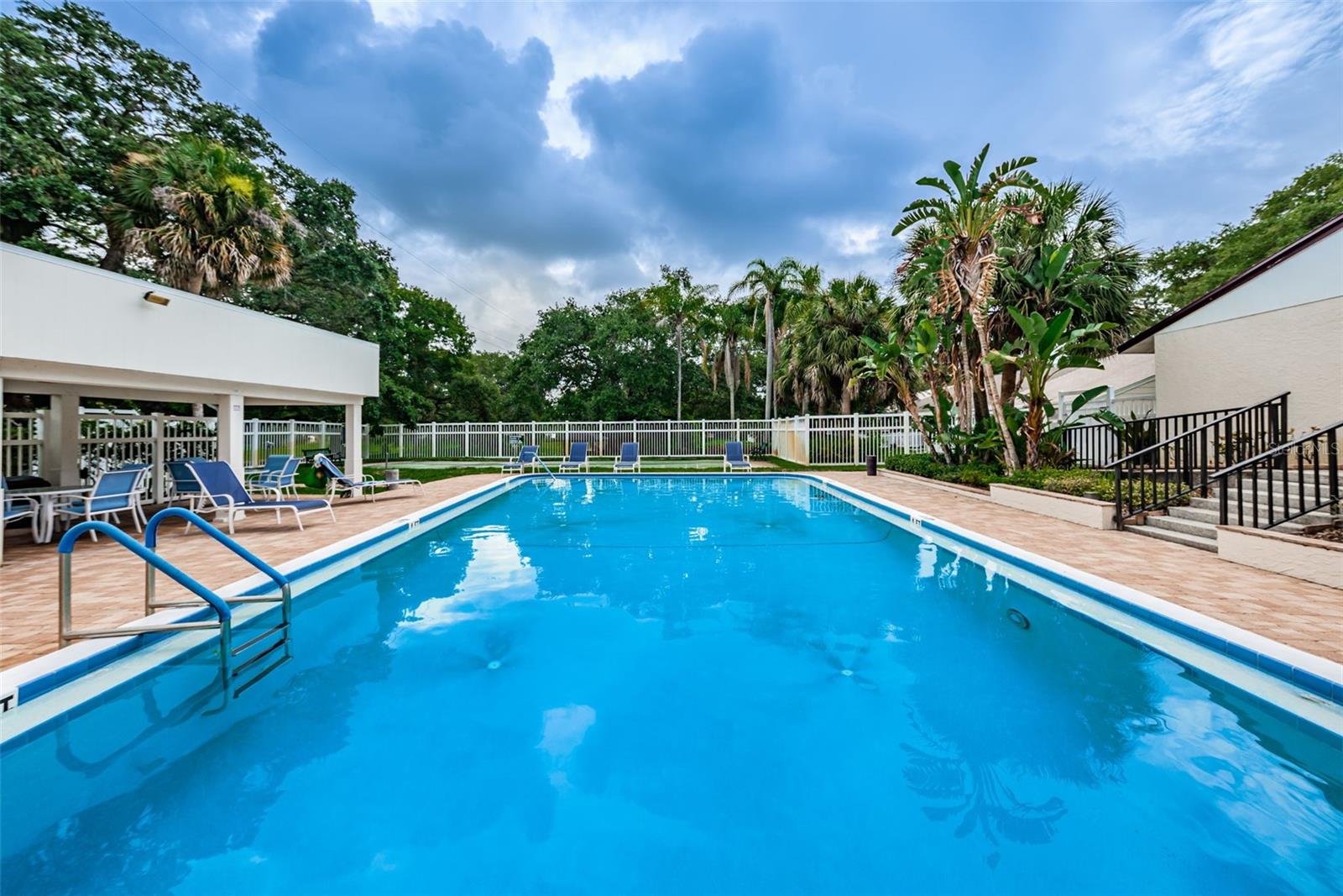 Pool, Clubhouse & Rec Ctr