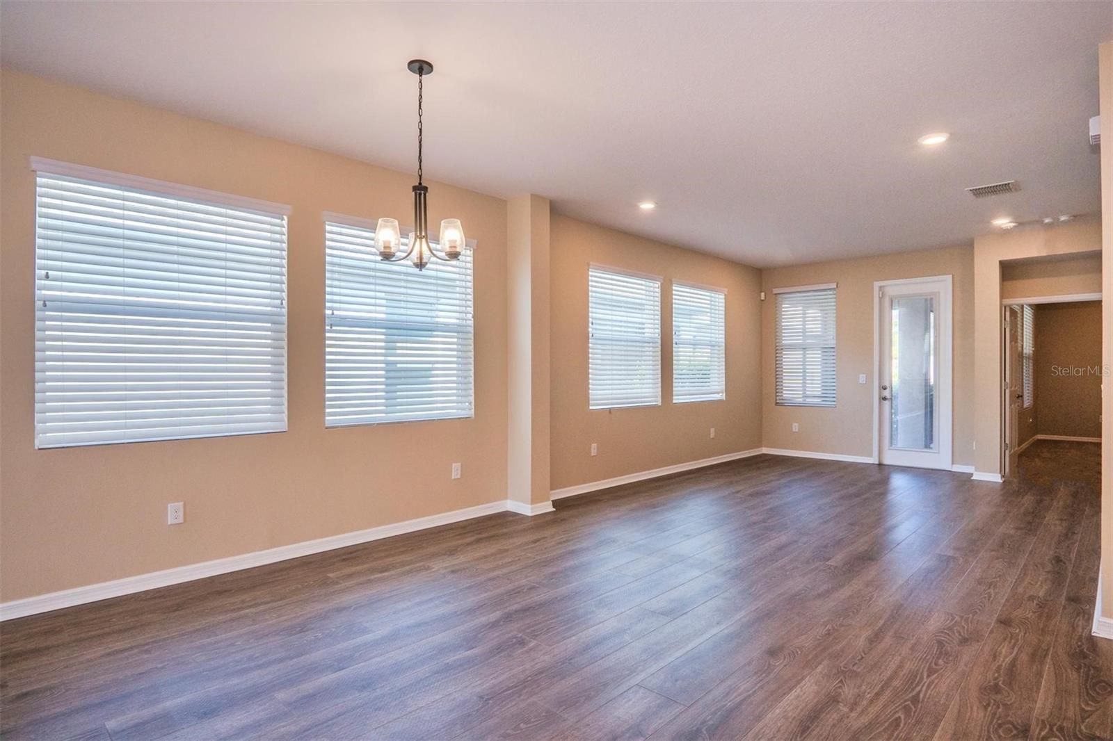 Dining Room/Family Room Combo