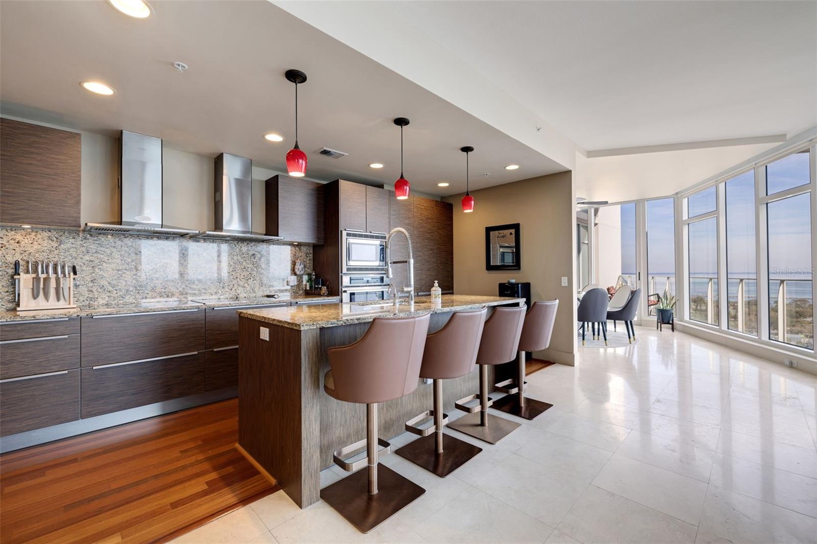 Kitchen area, walking into the condo