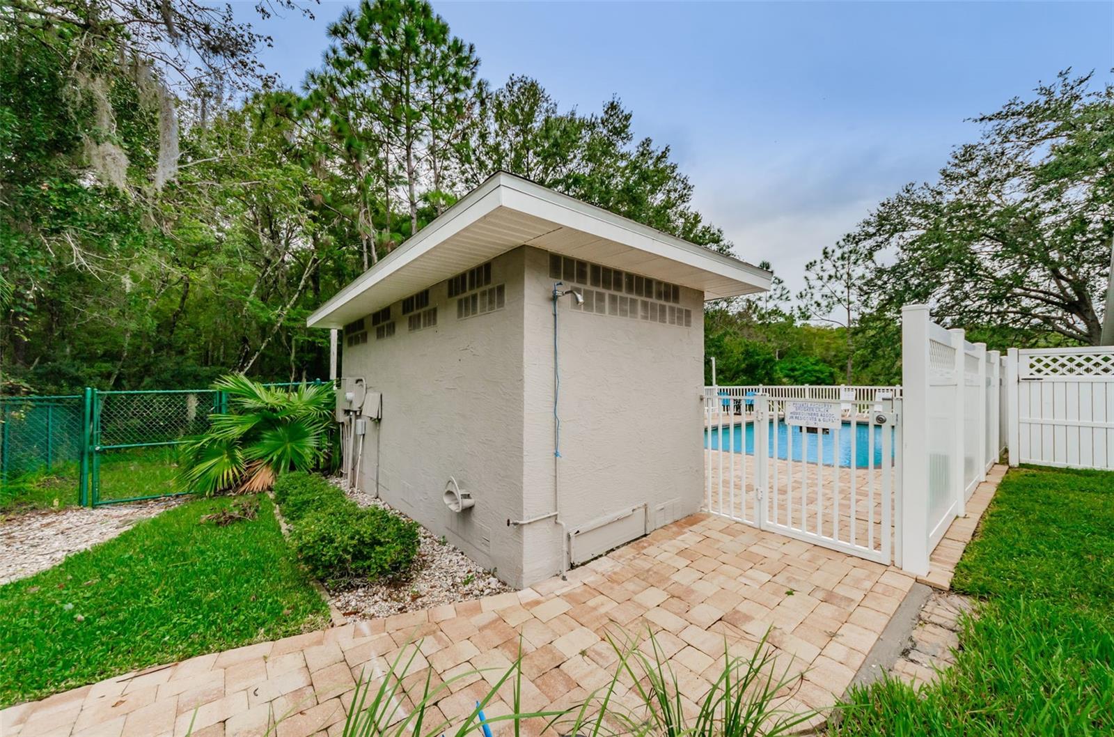 Palm Harbor 2 Bed 2 Bath Condo