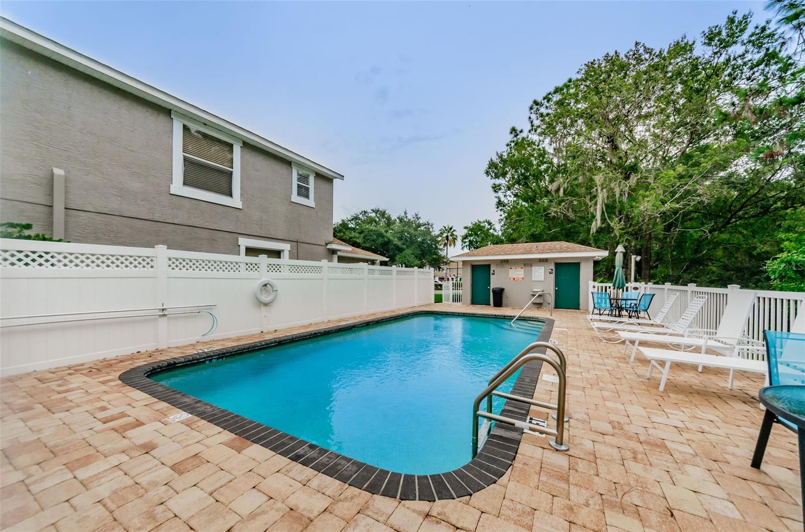 Palm Harbor 2 Bed 2 Bath Condo