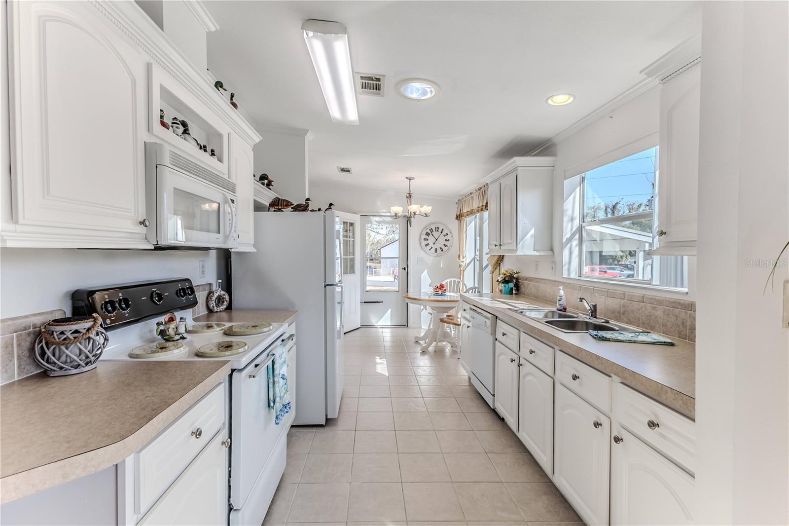 Stunning Galley kitchen