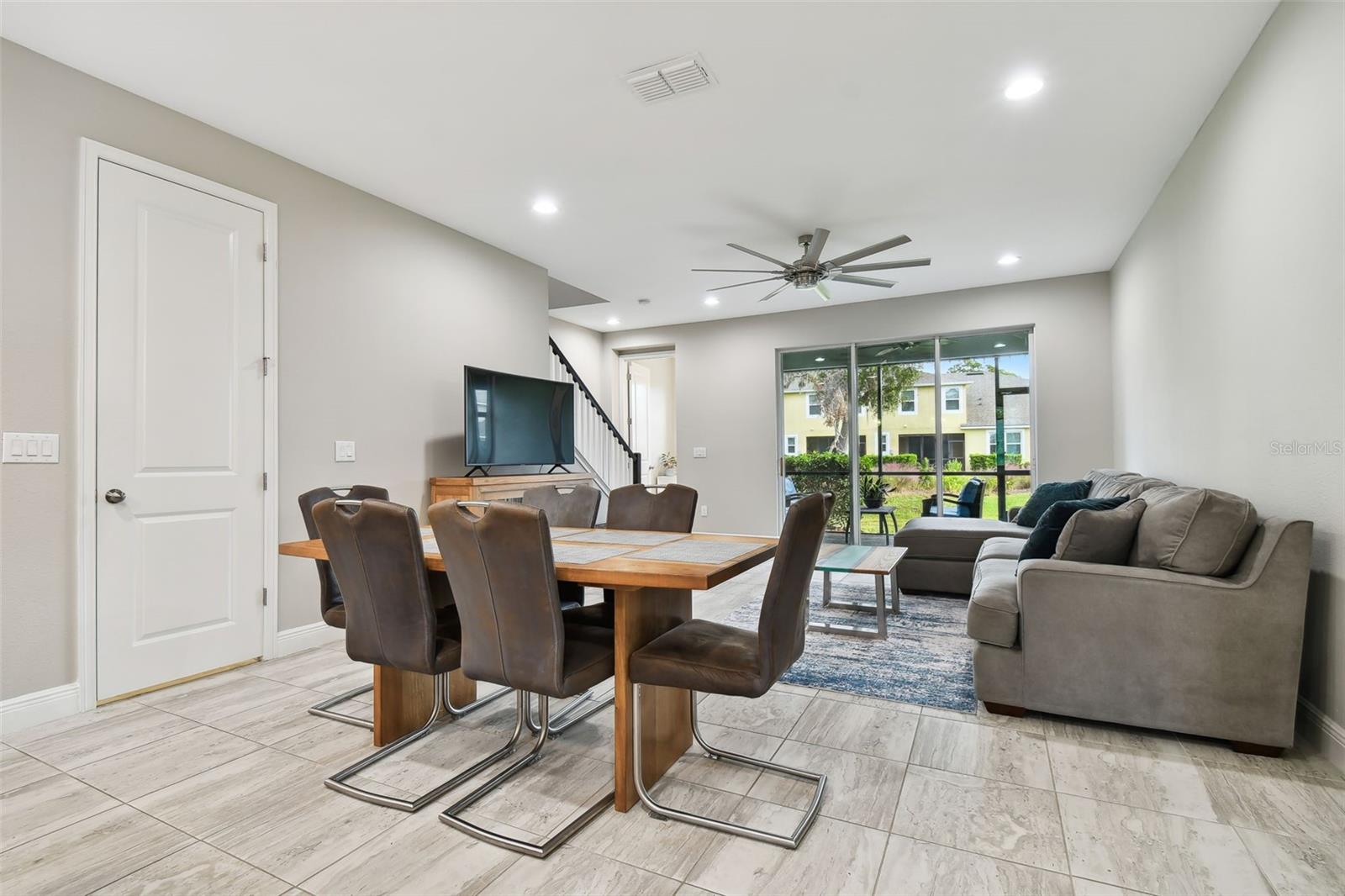 Dining room/Great room