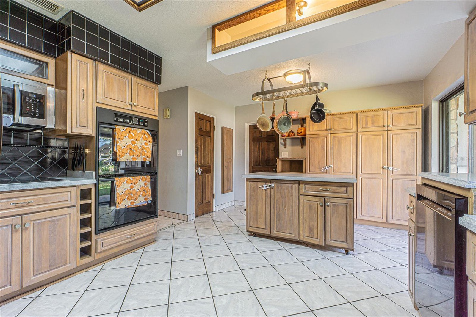 Spacious kitchen.