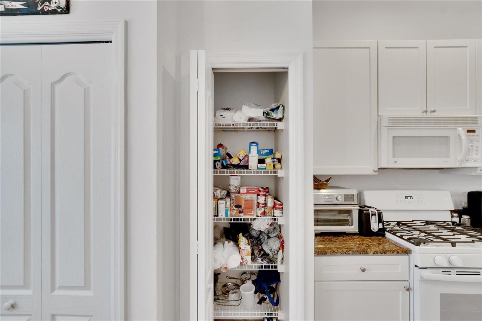 Storage pantry