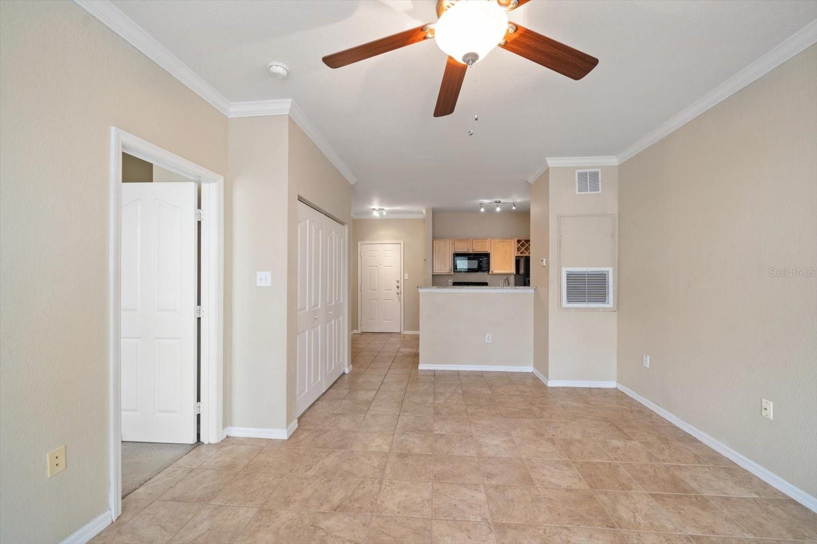 Kitchen/family room!