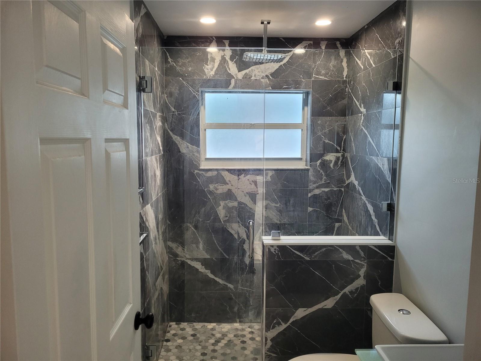 2nd bathroom