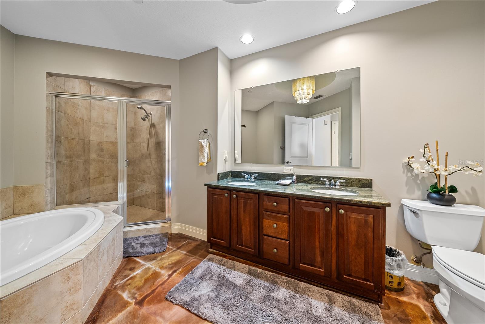 Double sink vanity