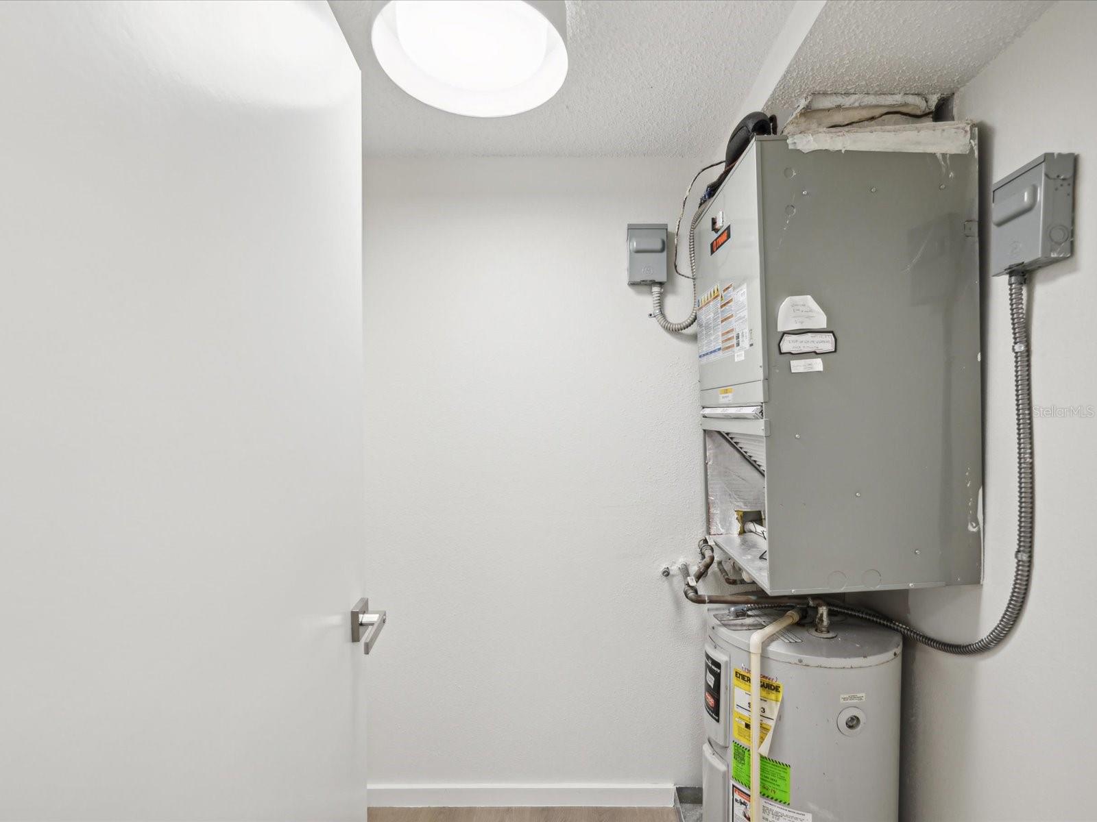 indoor utility room