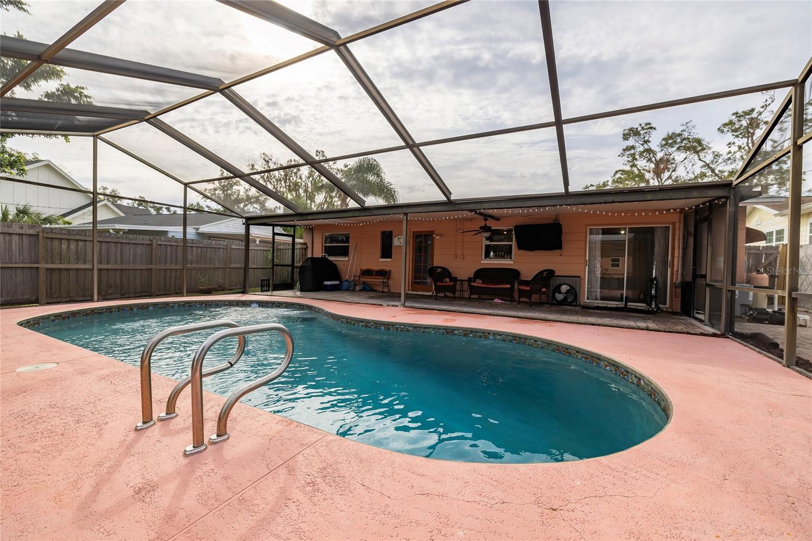 Screened-in Pool and patio