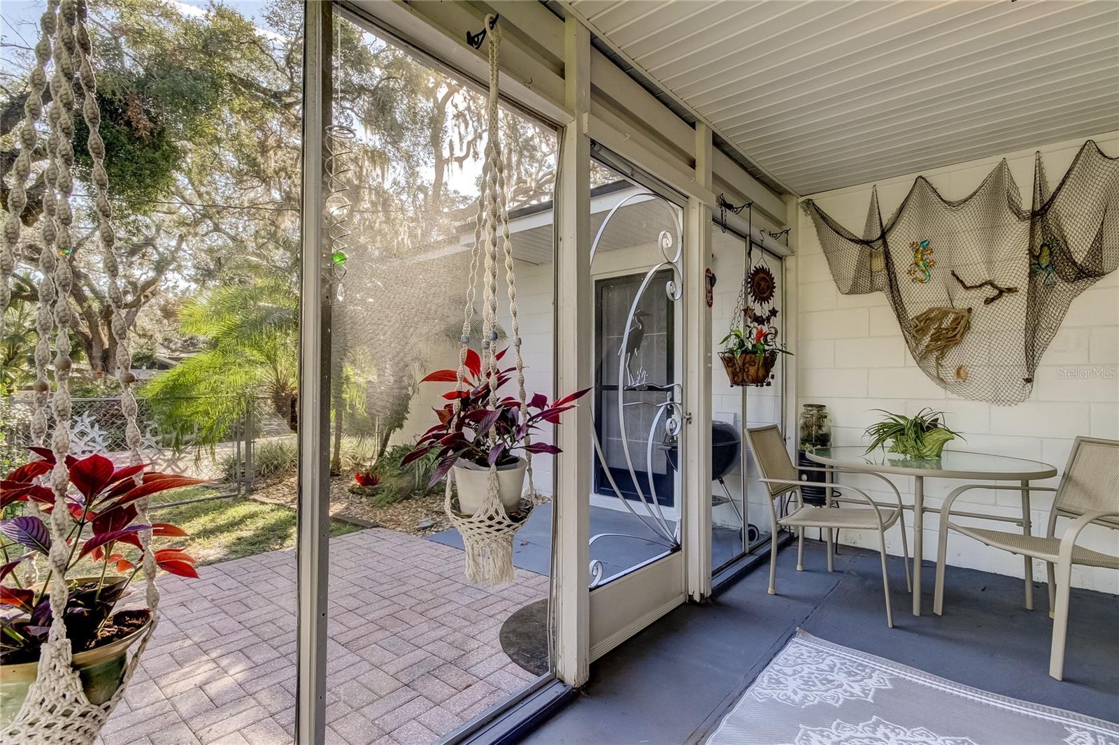 Screened in porch