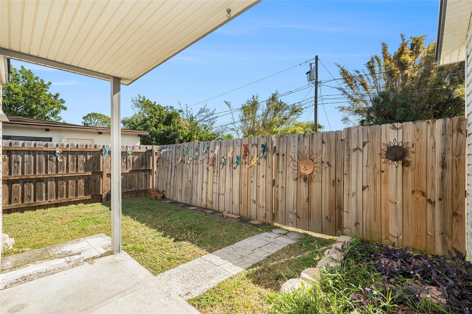 Access to fenced yard