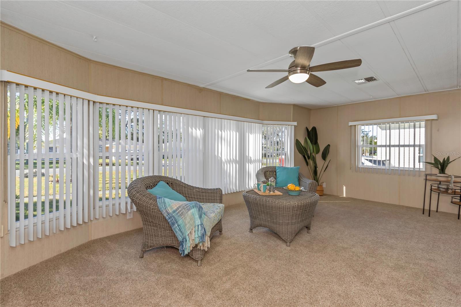 Extra large Florida room