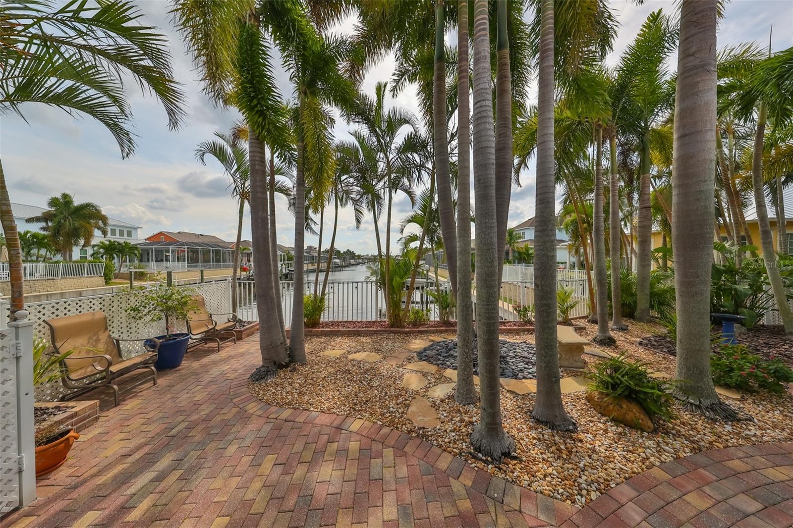 Rear Yard/ Lanai