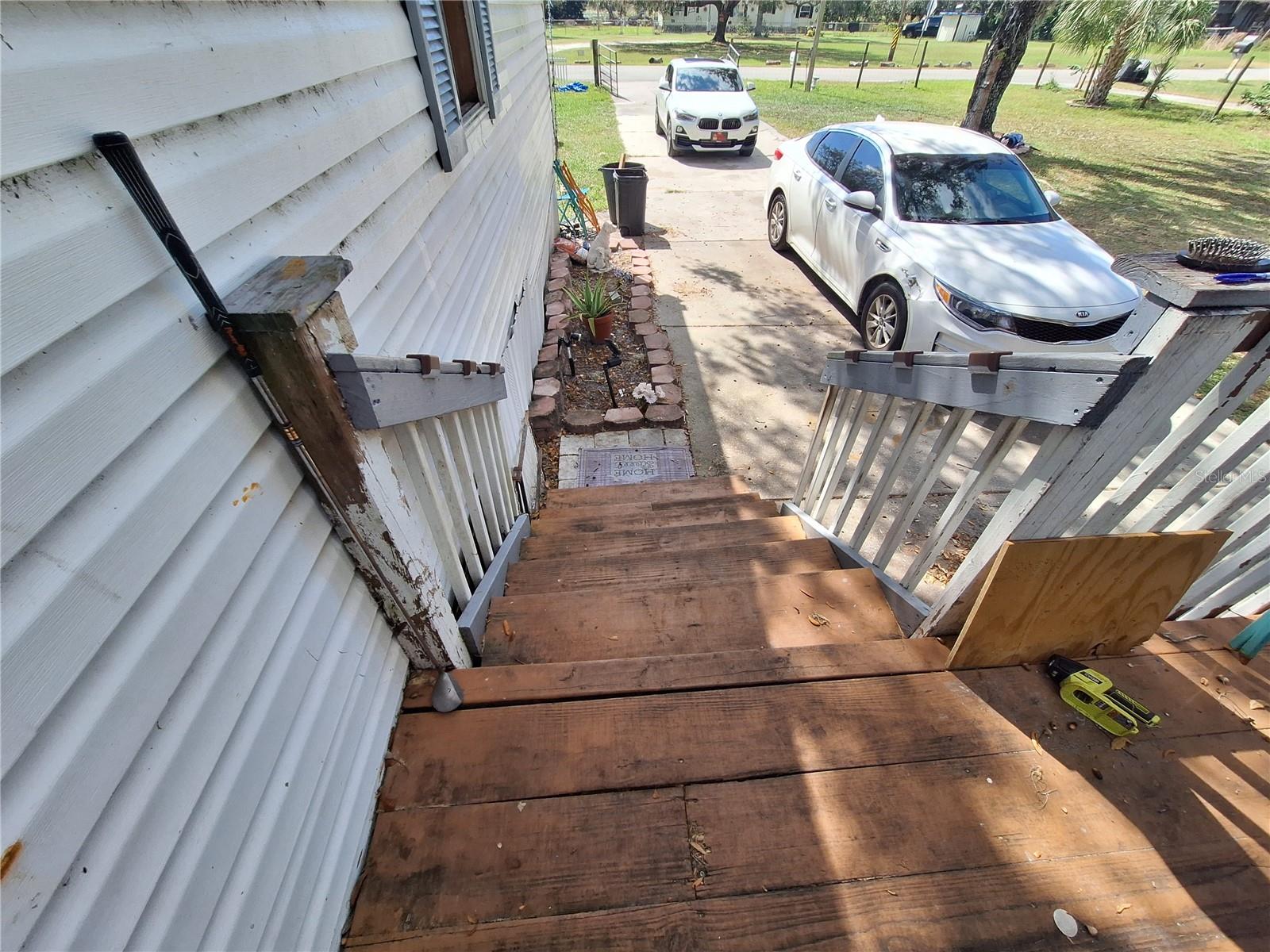 SOLIDLY BUILT STEPS TO FRONT PORCH