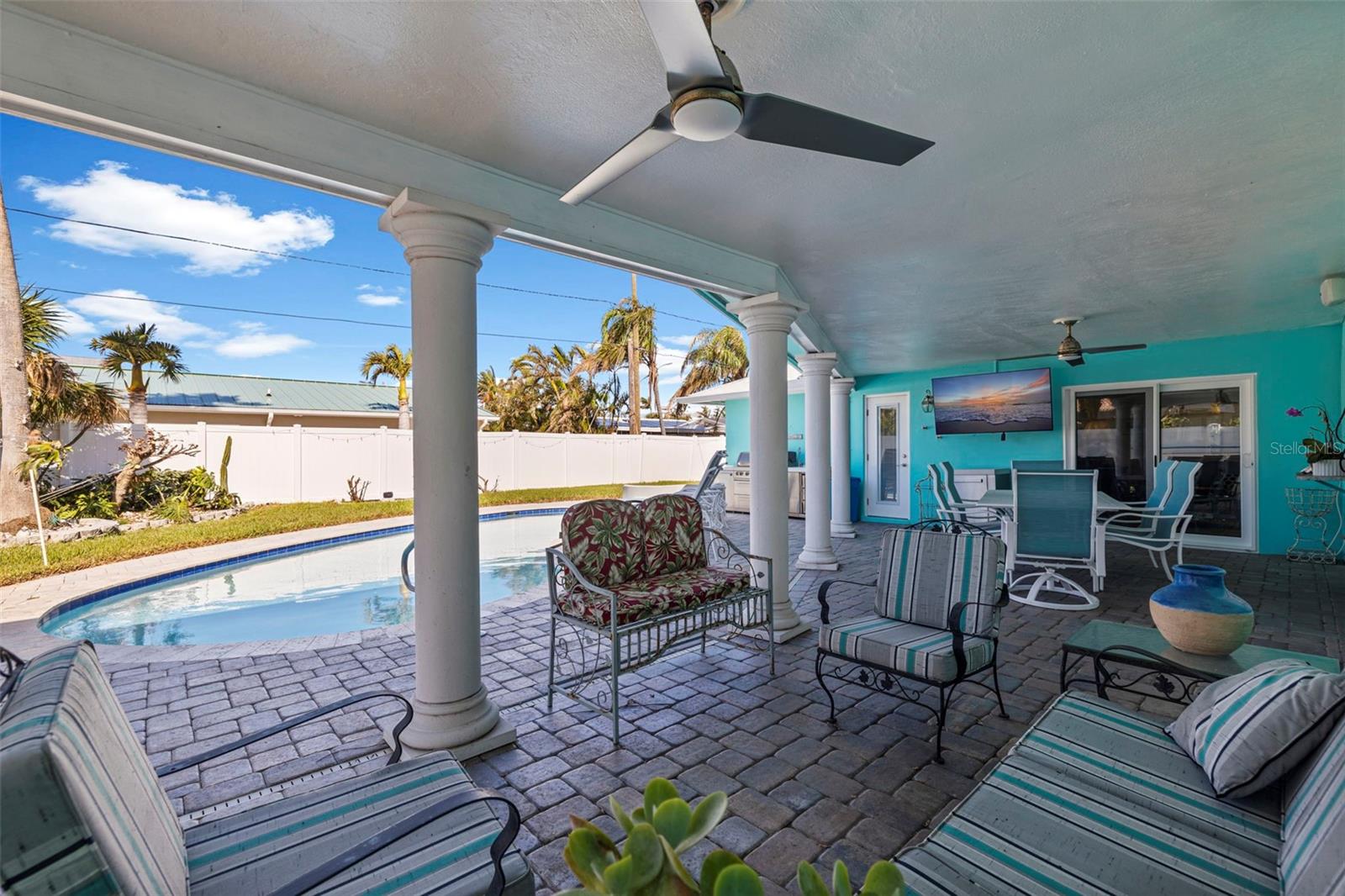 Awesome covered patio