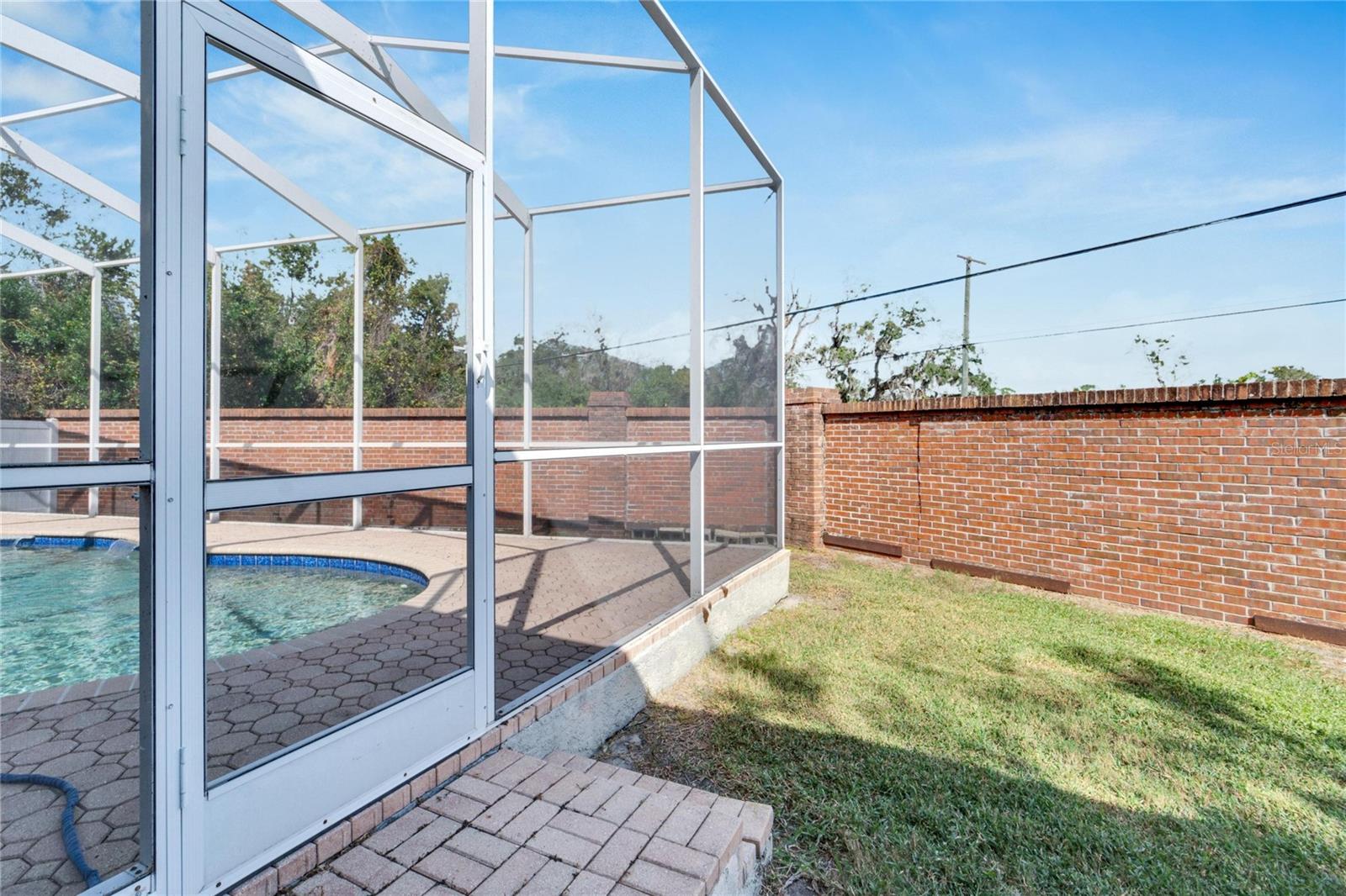 Screened Private Pool