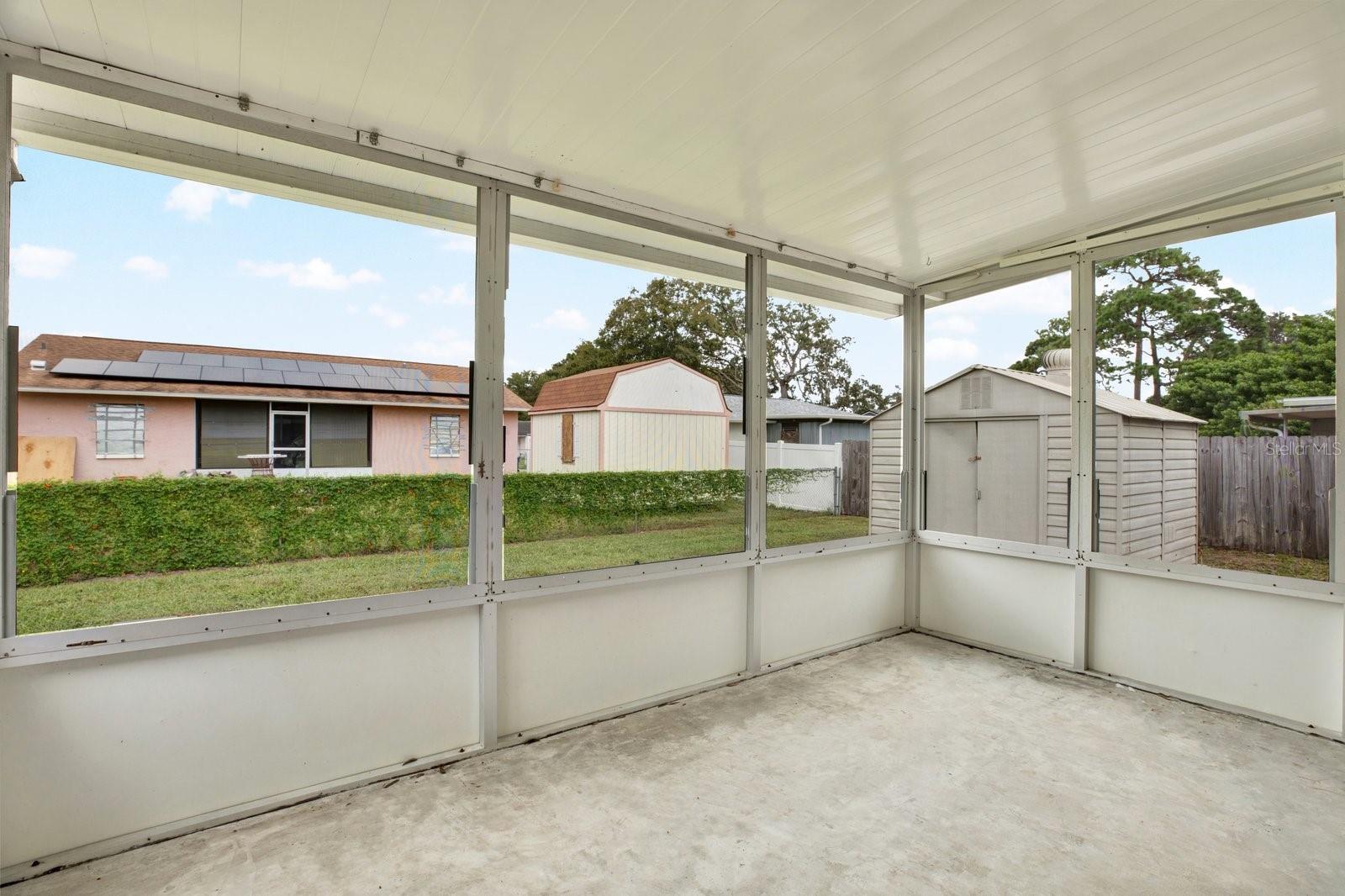 SCREENED IN PORCH