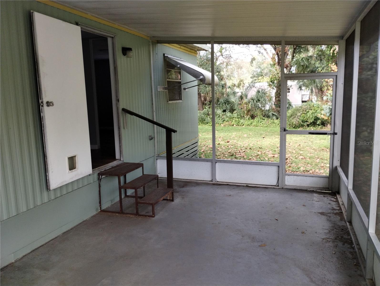 Screen Enclosed Porch