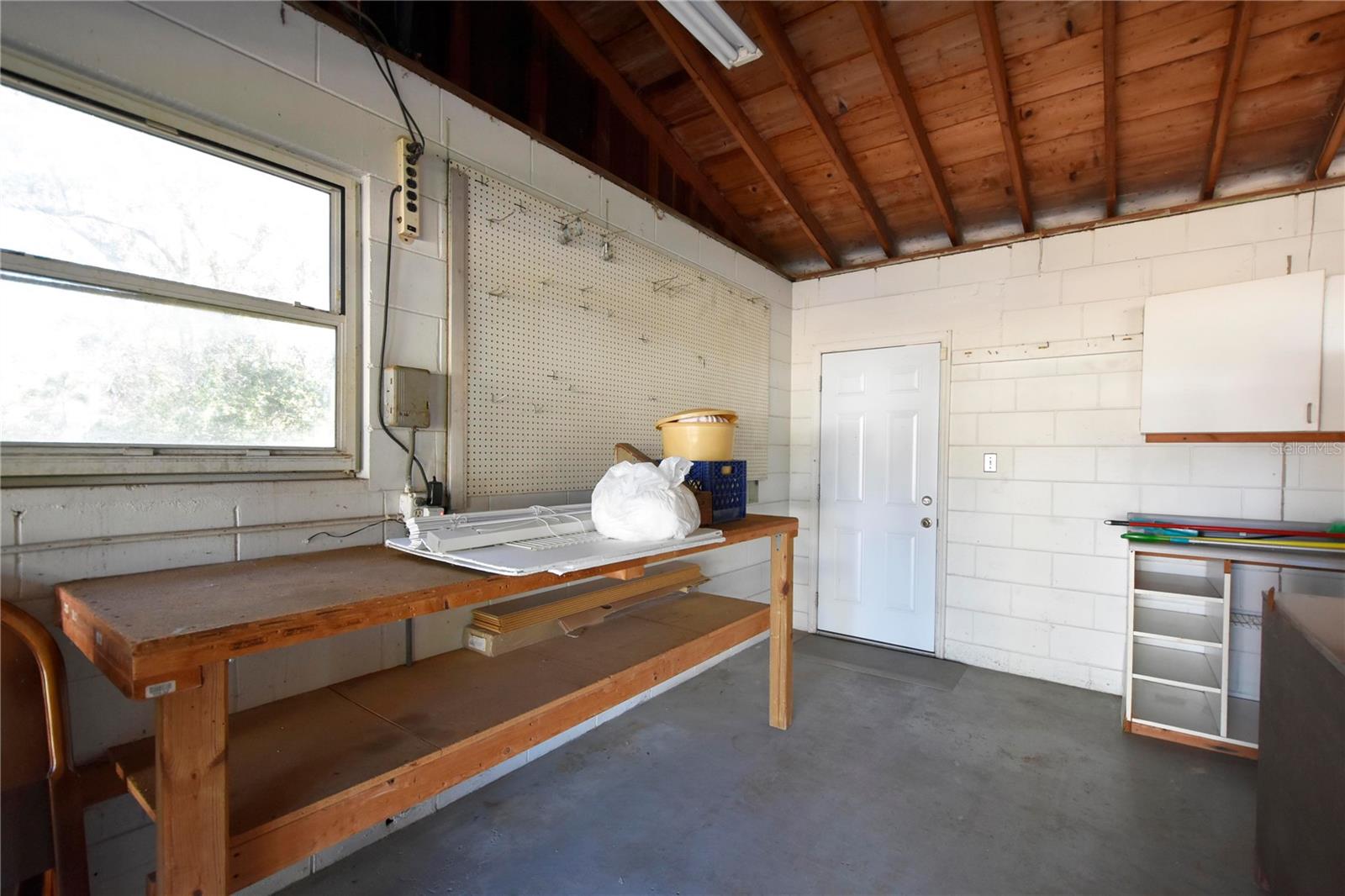 Garage Built-in Workbench