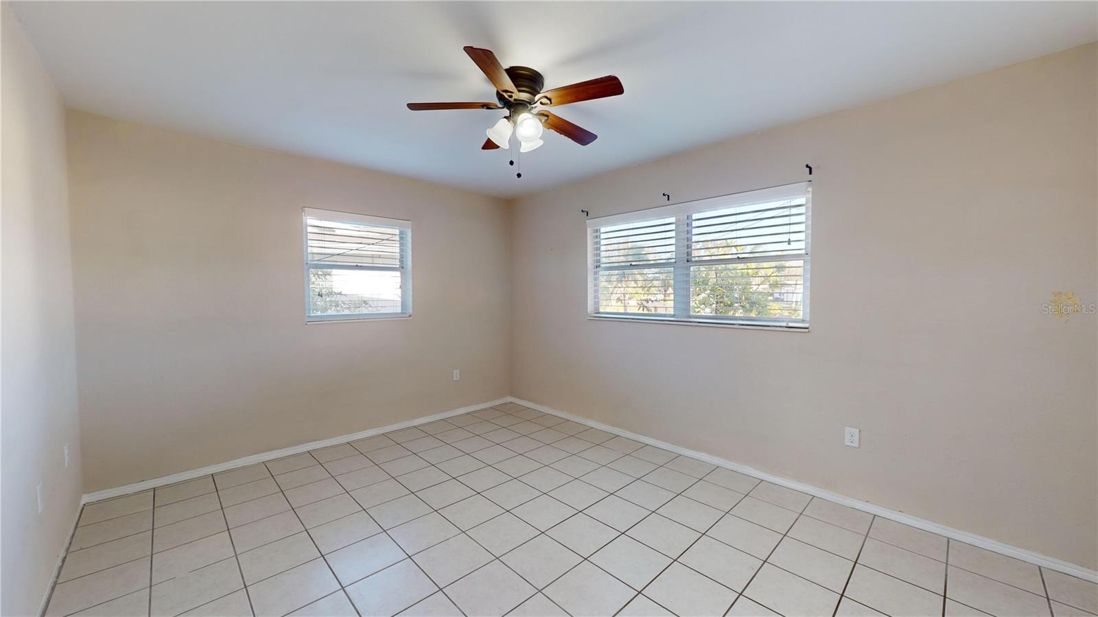 Large Front Bedroom