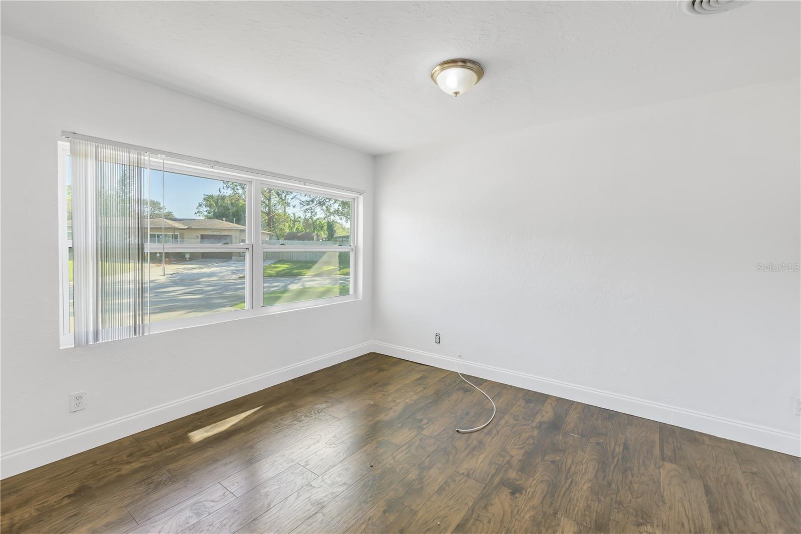 Dining room.