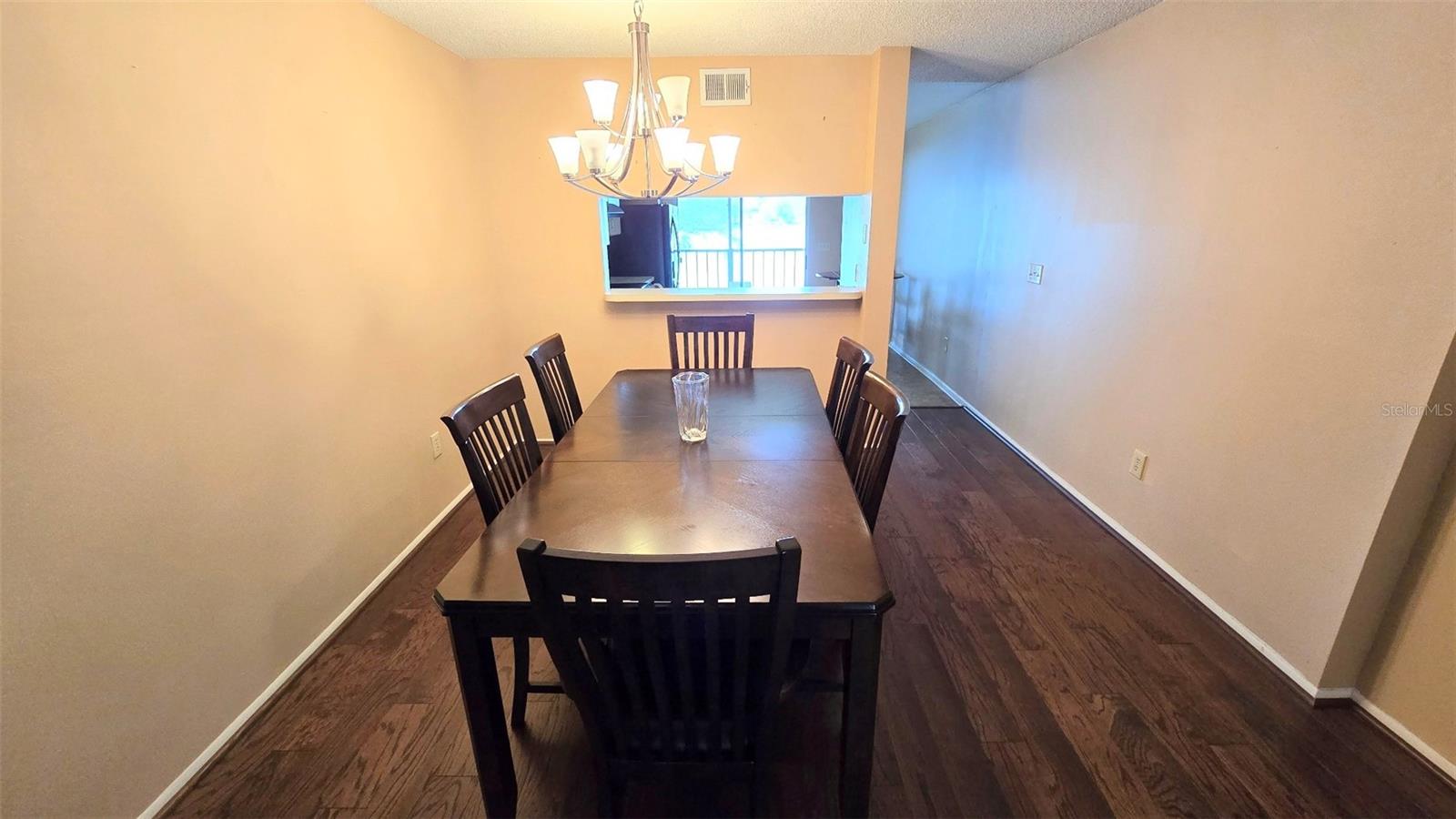 Dining Room - Wood Flooring