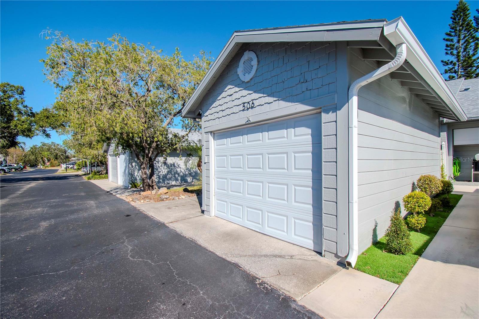 Single car garage with door opener