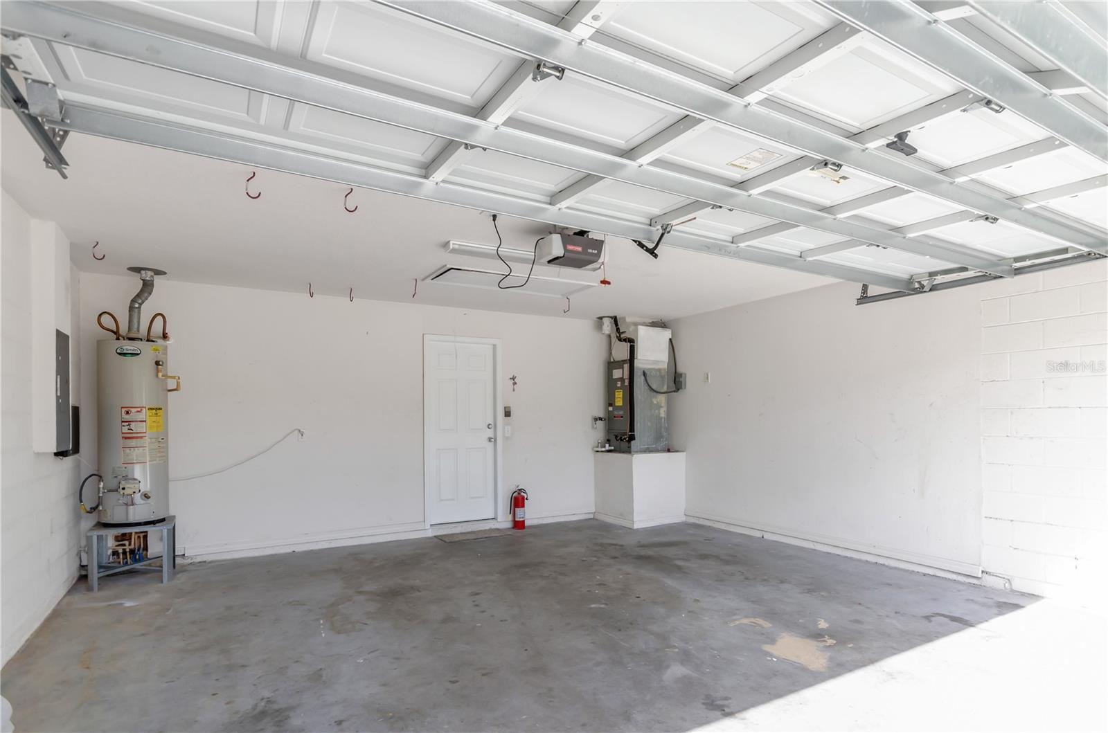 2 Car Garage - Gas Heater