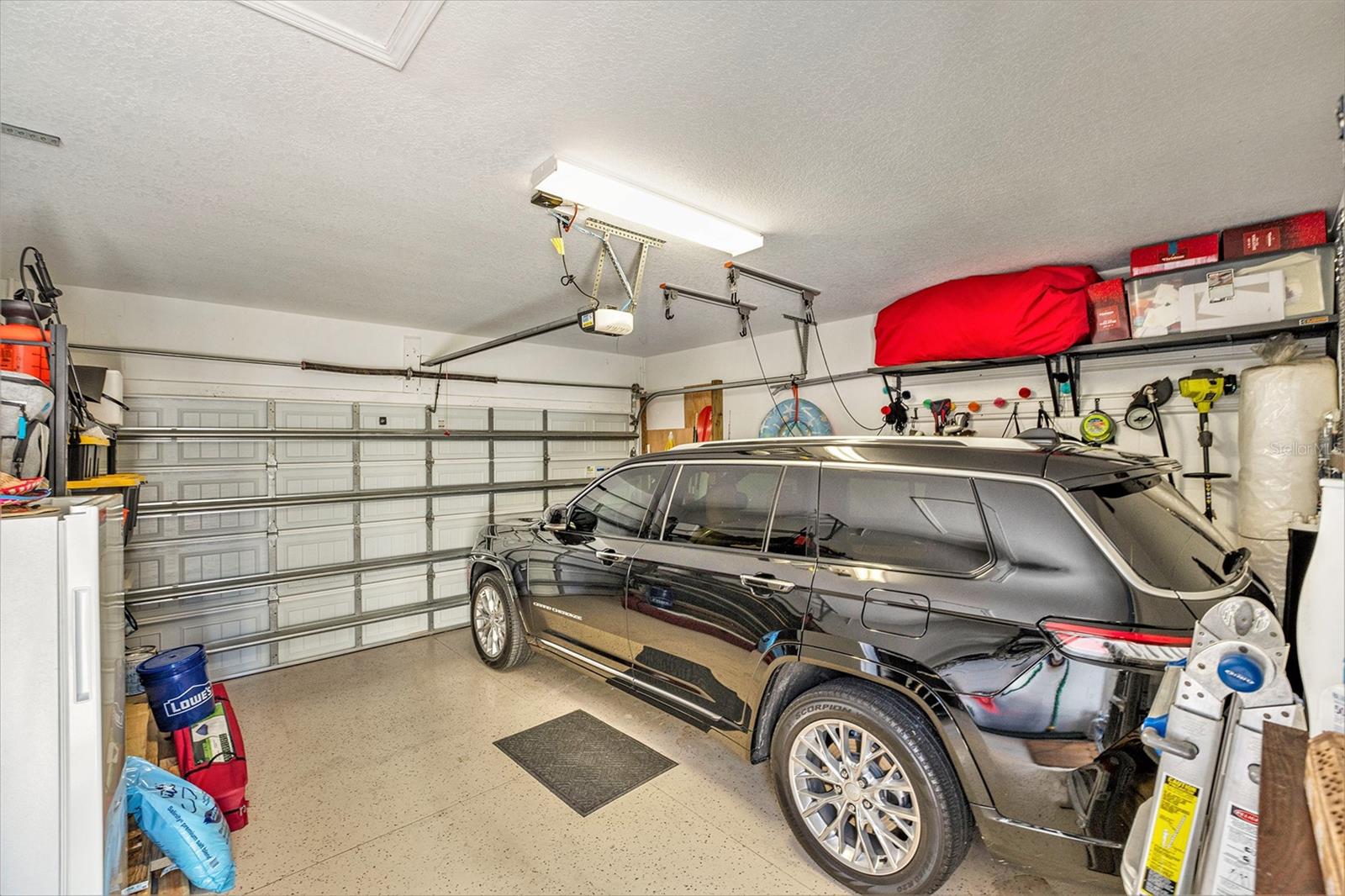 detached garage