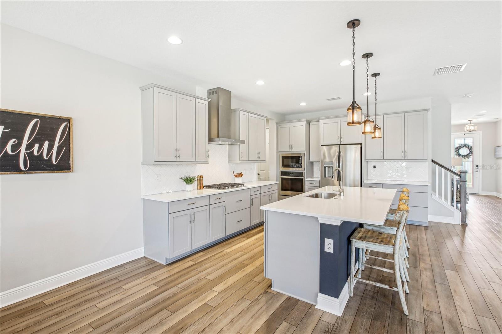 CHEFS DREAM KITCHEN WITH PLENTY OF COUNTER SPACE