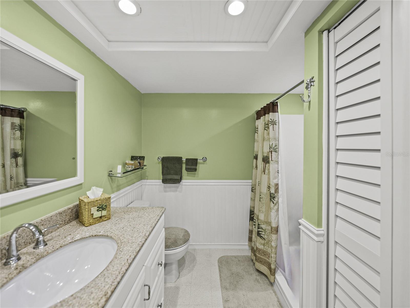 Hall bath located between 2nd bedroom and main living with updated walk-in shower & linen closet~