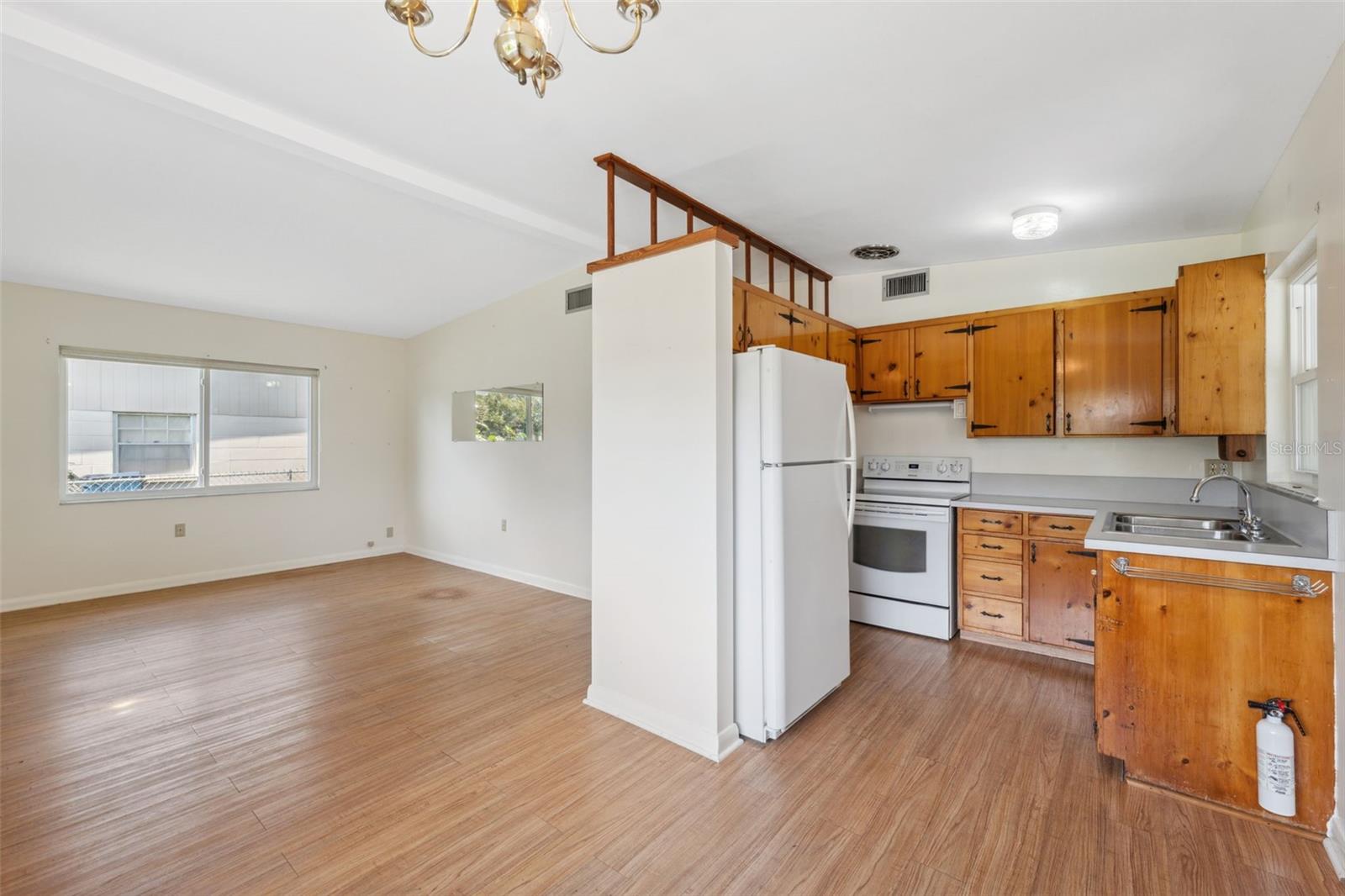 Kitchen/Living Room