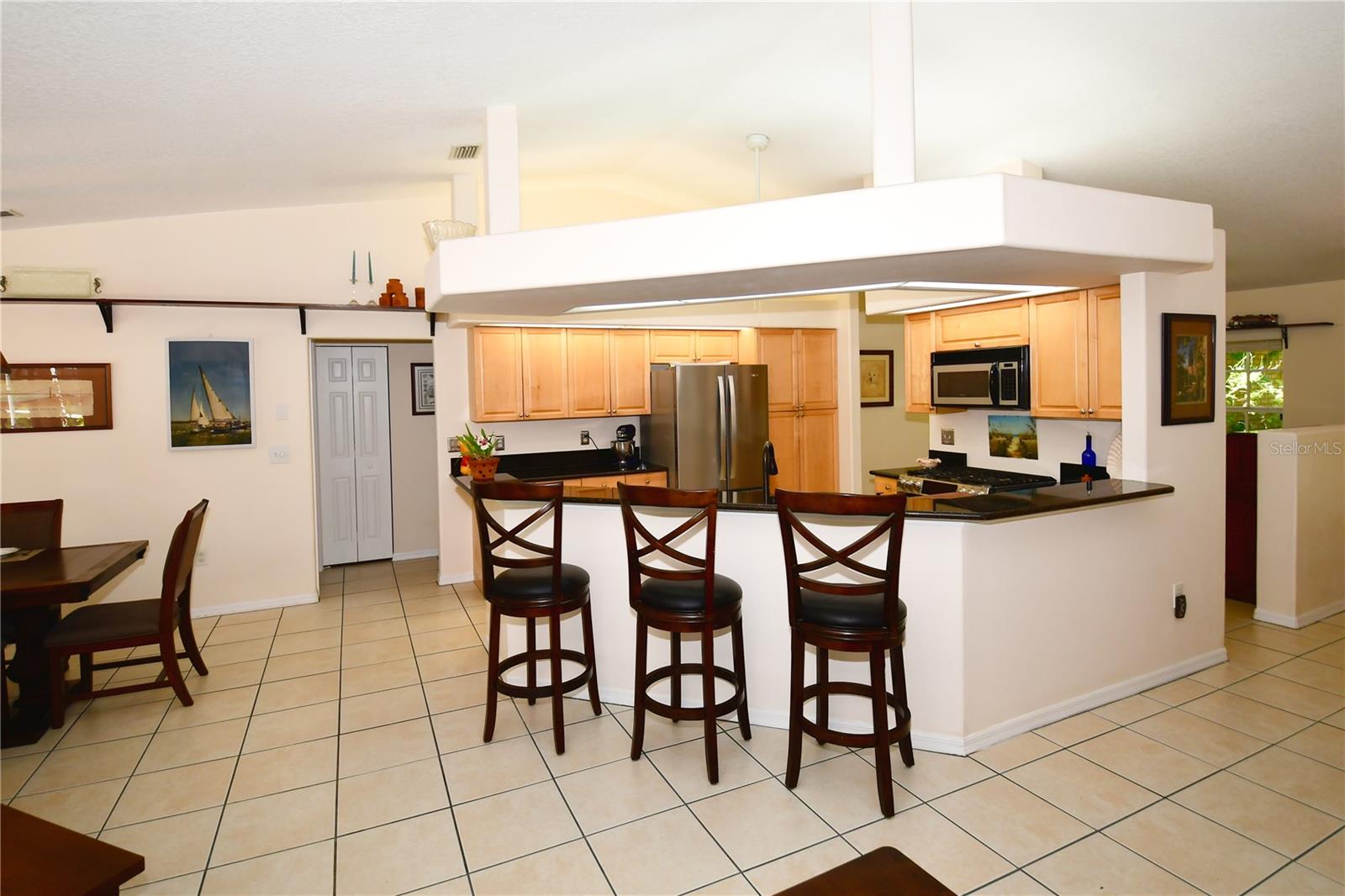 Breakfast Bar toward Guest Rooms