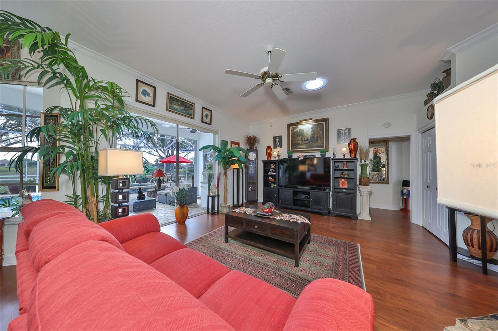 Living Room Engineered Hardwood Flooring