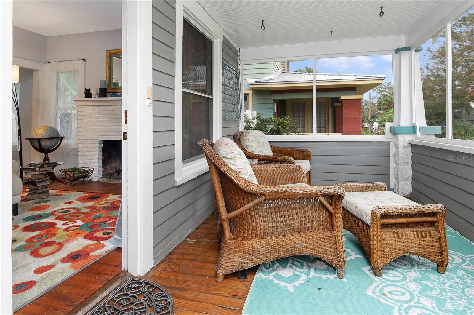 Cozy screened in front porch