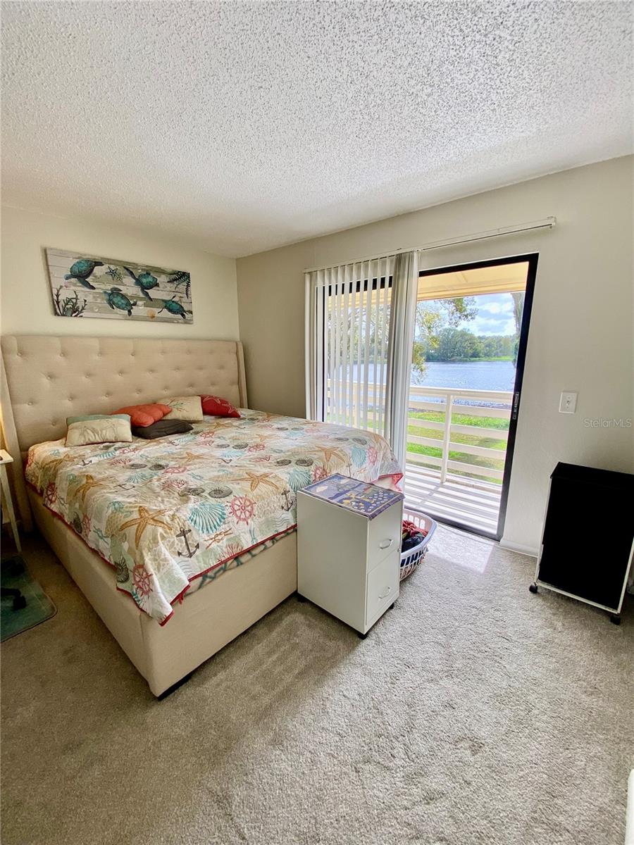 Master Bedroom w/Balcony